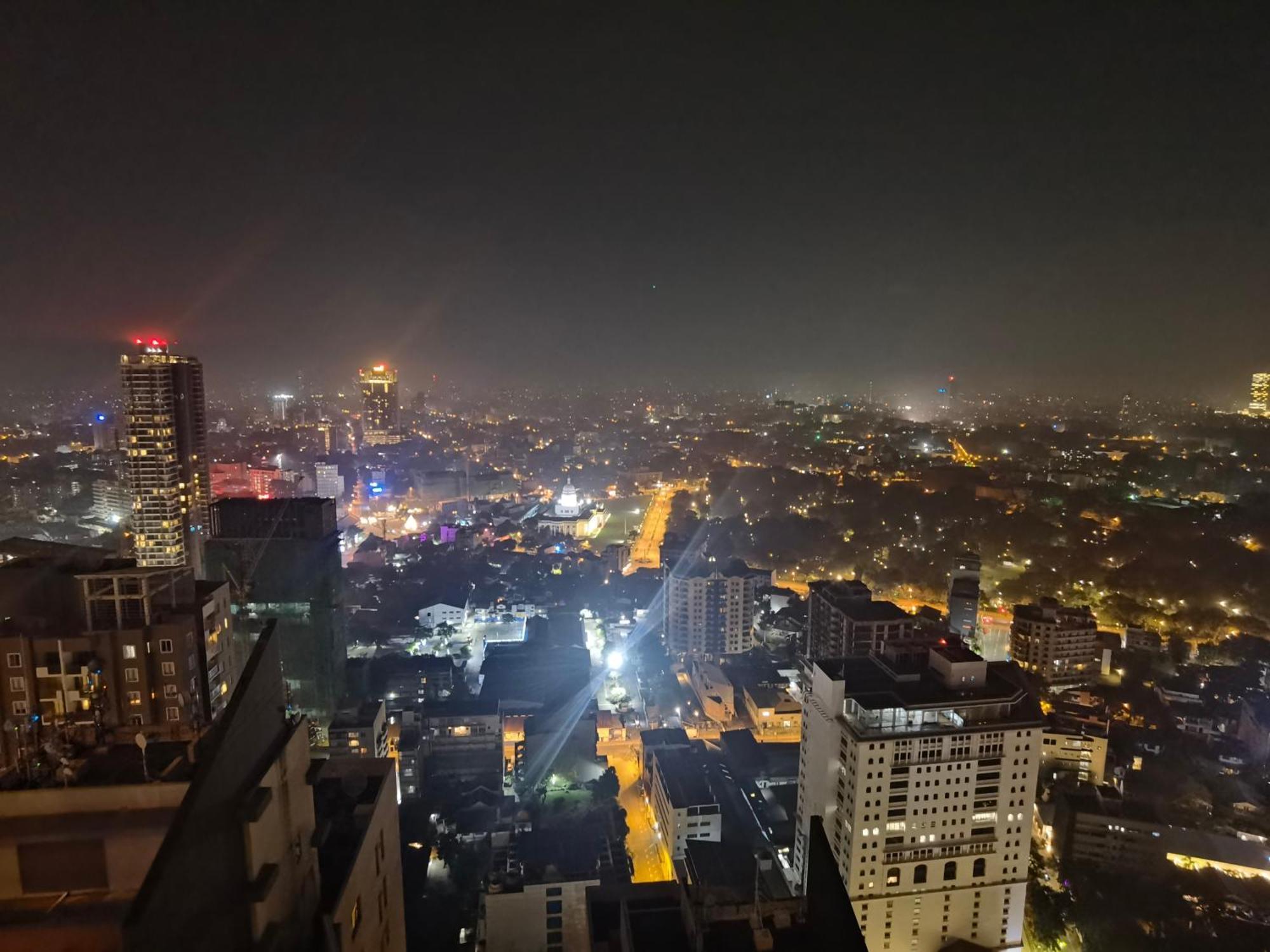 Colombo Trizen J&J Future Apart Ment Екстер'єр фото